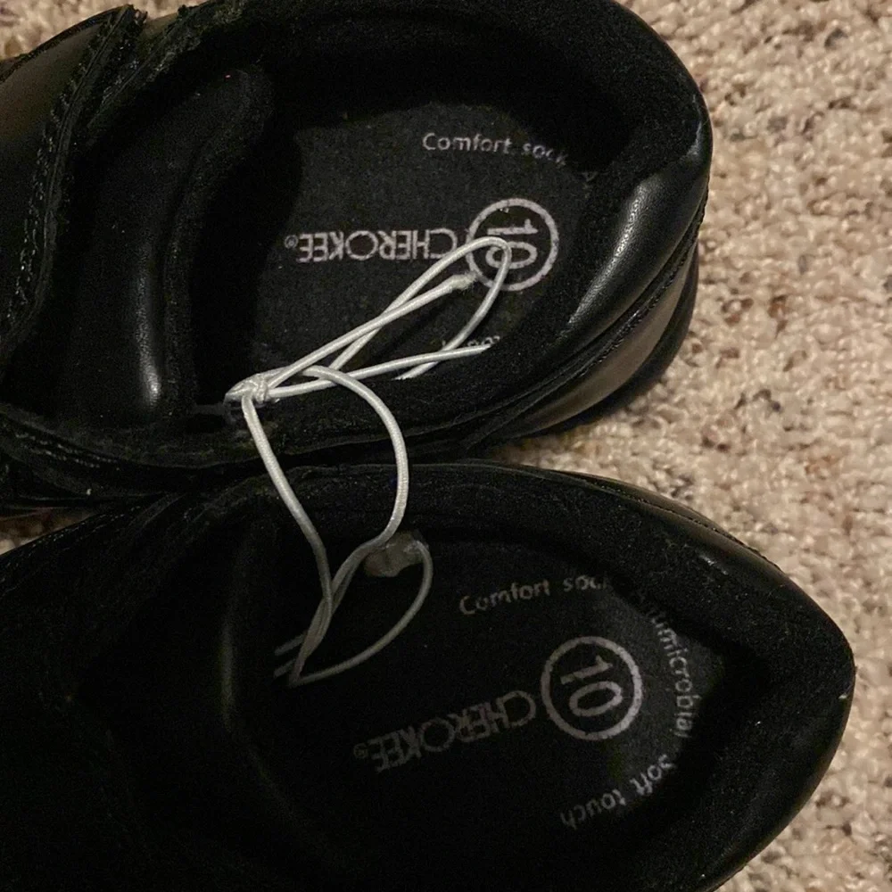 Cherokee little boy loafers with Velcro strap Never worn.